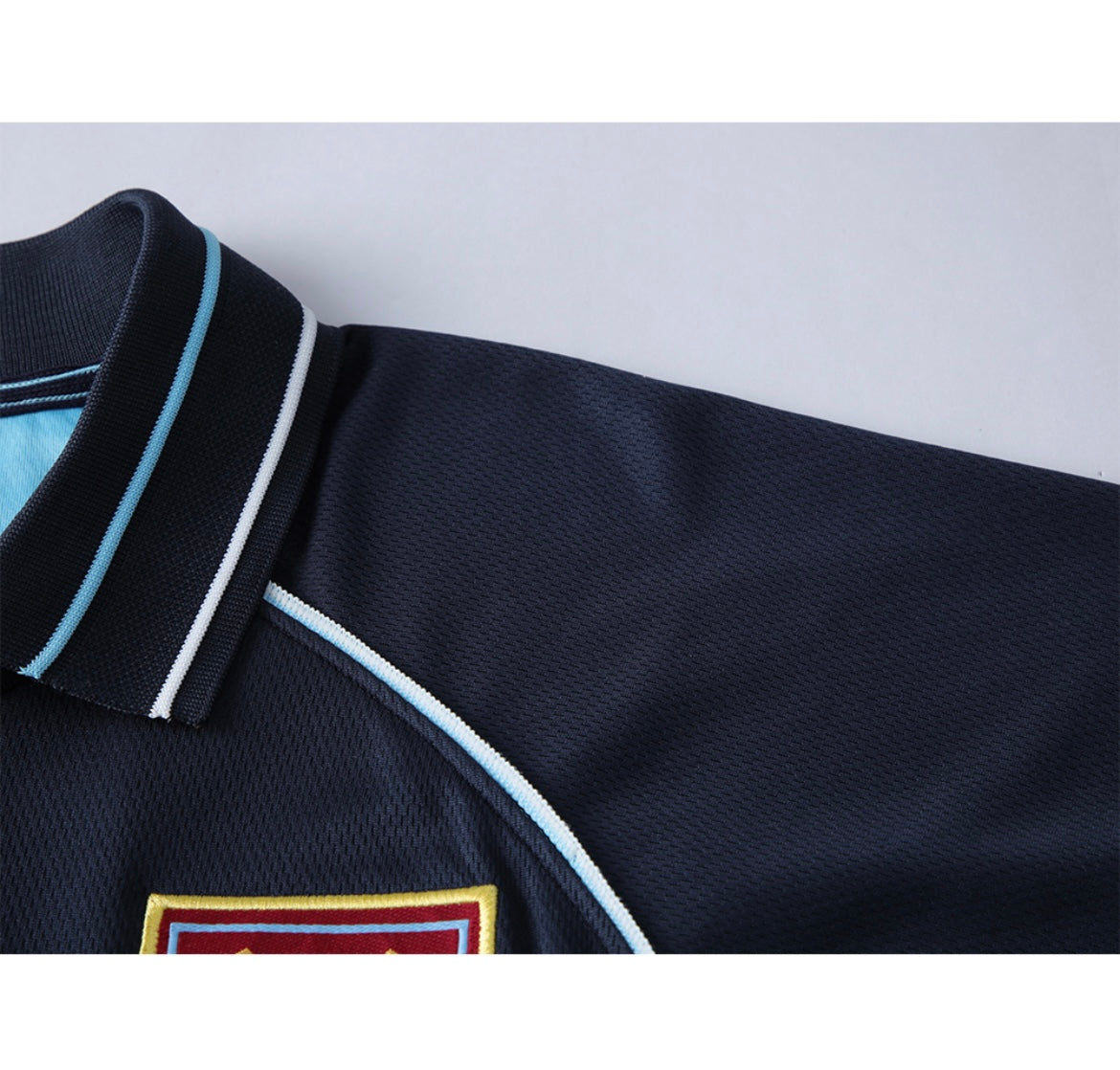 West Ham 1999/2000 Third Kit